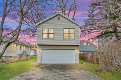 112 Filip St, Algonquin, IL 60102 - photo 2