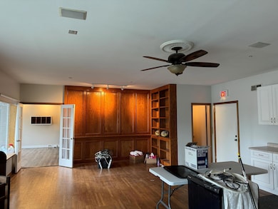 11401 W National Ave, West Allis