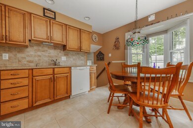 1217 Barnesdale Ct, West Deptford, NJ 08096 - photo 3