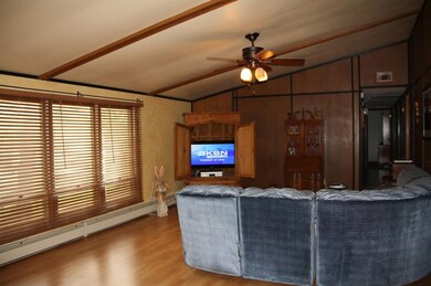 911 S Harrison St, Hugoton, KS 67951 - photo 5