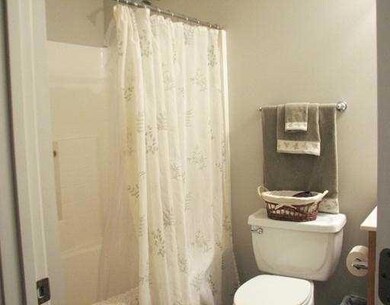 Master Bath/Spa.