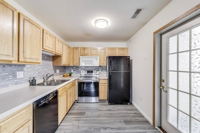 5 Kitchen