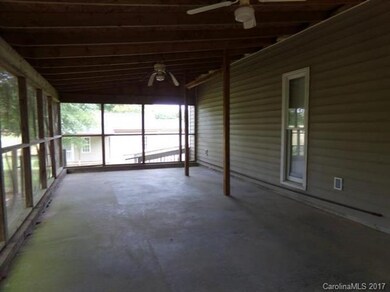 Large side screened porch.