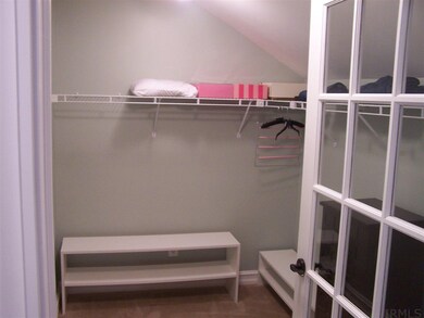 717 Clark St, Berne, IN 46711 - photo 2