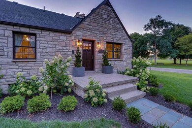 1 entry exterior