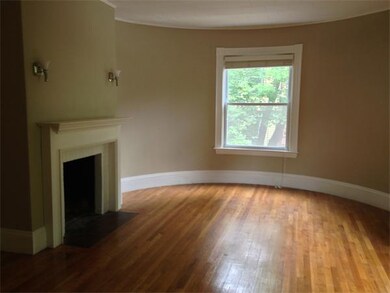 139 Winthrop Rd unit 2, Brookline, MA 02445 - photo 2
