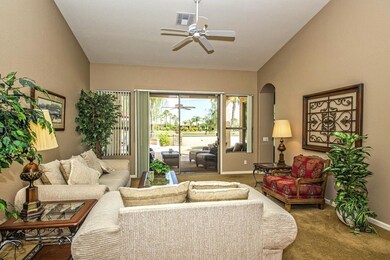 003_Living Room