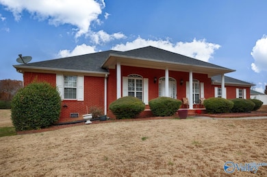 567 Baites Rd, Toney, AL 35773 - photo 5