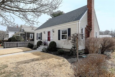 36 Anoka Ave, Barrington, RI 02806 - photo 2