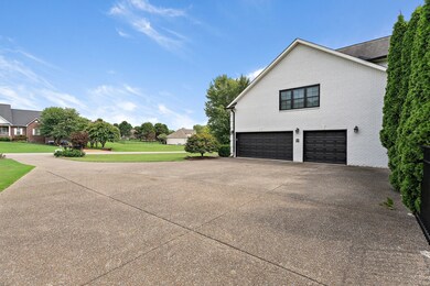 2819 Cale Ct, Franklin, TN 37064 - photo 3