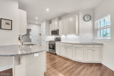 11 Sharp Shinned Ct, Washington, NJ 07882 - photo 3