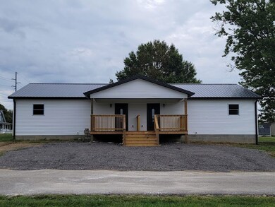 419 SW 3rd St, Loogootee, IN 47553 - photo 2