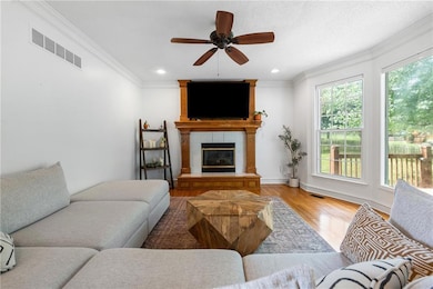 14712 Woodward St, Overland Park, KS 66223 - photo 4