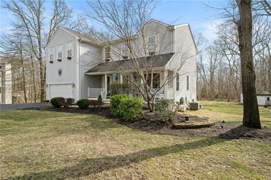 31 Jasmine Cir, Saunderstown, RI 02874 - photo 2