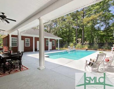 Swimming Pool/Hot Tub/Sauna.
