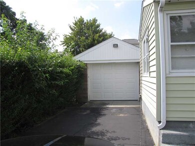 34 Argonne St, Johnston, RI 02919 - photo 3