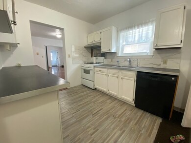 8 Walnut St unit 1, Quincy, MA 02171 - photo 2