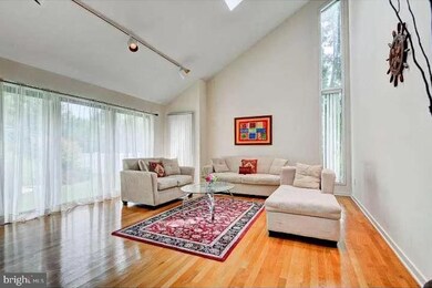 15 Arnold Dr, Princeton Junction, NJ 08550 - photo 4