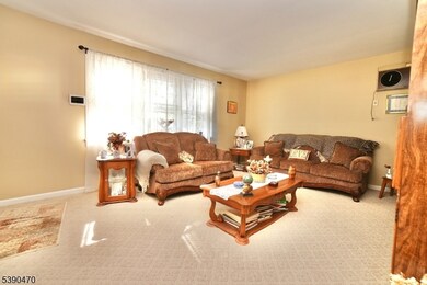 333 Montclair Ave unit 335, Newark, NJ 07104 - photo 4