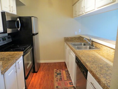 412 Center Rd unit F1, Everett, WA 98204 - photo 5