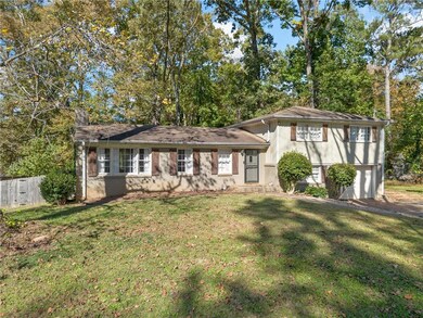 5543 Forest Dr, Acworth, GA 30102 - photo 2