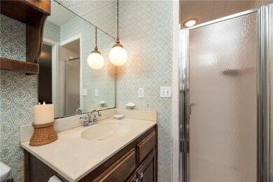 924 NE 4th St, Moore, OK 73160 - photo 7