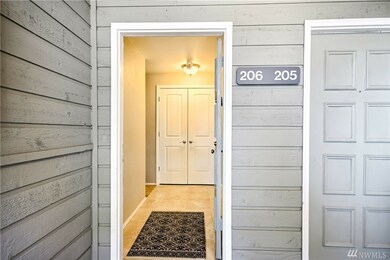 22215 6th Ave S unit 206, Des Moines, WA 98198 - photo 2