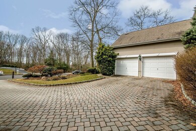 Garage/Pavers