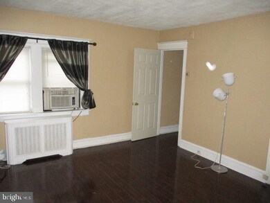 2339 W Marshall Rd unit 2ND FLOOR, Lansdowne, PA 19050 - photo 2