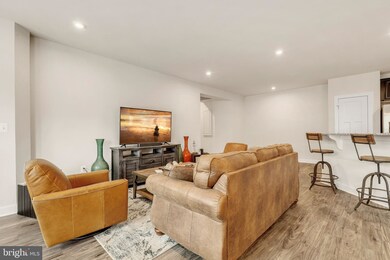 10110 Seattle Slew Ln unit M, Laurel, MD 20723 - photo 5