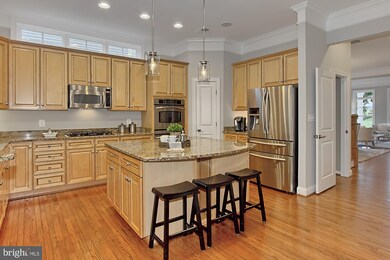 42690 Explorer Dr, Ashburn, VA 20148 - photo 6