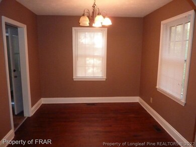 326 Pinecrest Dr, Fayetteville, NC 28305 - photo 3