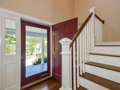 004-Foyer-4591849-small4x3
