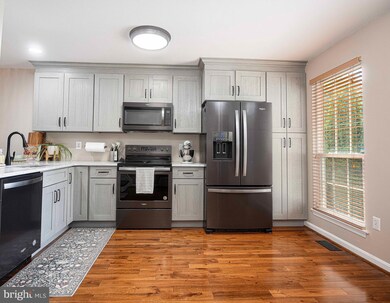 6950 Ducketts Ln, Elkridge, MD 21075 - photo 4