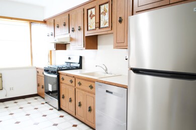 133 Oak St unit 1, Weehawken, NJ 07086 - photo 3