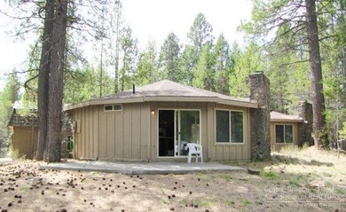 56811 Besson Rd, Bend, OR 97707 - photo 2