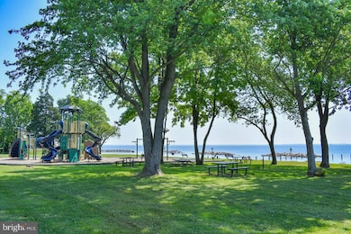 308 Poplar Ave, Edgewater, MD 21037 - photo 7