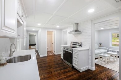 10 Pearl St, Southborough, MA 01772 - photo 5