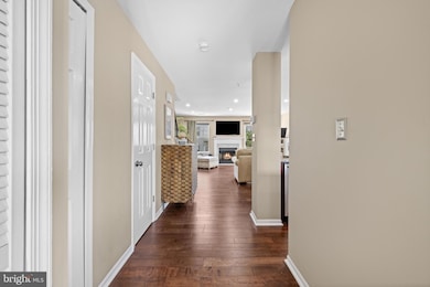 1567 Fallowfield Ct, Crofton, MD 21114 - photo 2