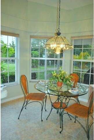 Open to Eat-in area - Windows Surround