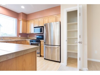 18512 NW Red Wing Way unit 203, Beaverton, OR 97006 - photo 4