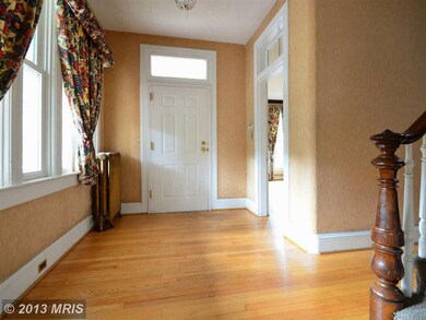 4011 Roland Ave, Baltimore, MD 21211 - photo 5