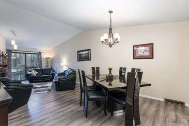 2271 Whisper cove-10