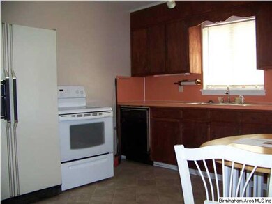 Left view of kitchen.