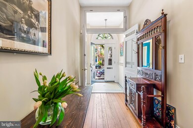 115 W Lee St, Baltimore, MD 21201 - photo 3