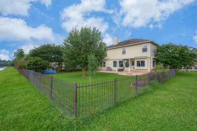 28726 Hidden Lake W, Magnolia, TX 77354 - photo 4