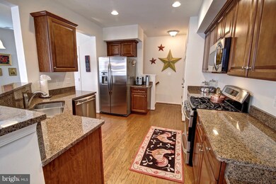 42177 Canary Grass Square, Stone Ridge, VA 20105 - photo 3