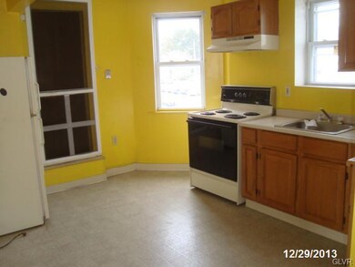 126 S 5th St, Allentown, PA 18101 - photo 5