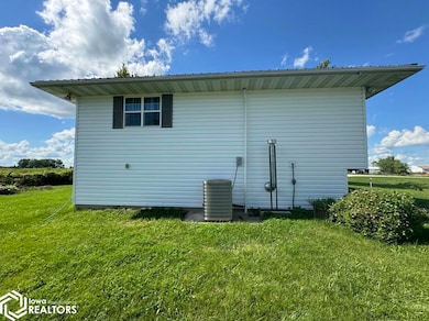 20045 Highway T14, Mystic, IA 52574 - photo 7