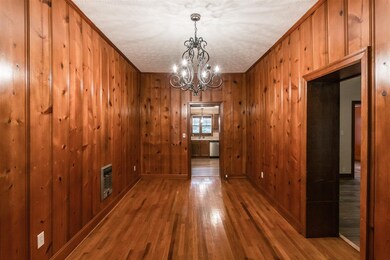 106 W Moore St, Manchester, TN 37355 - photo 7